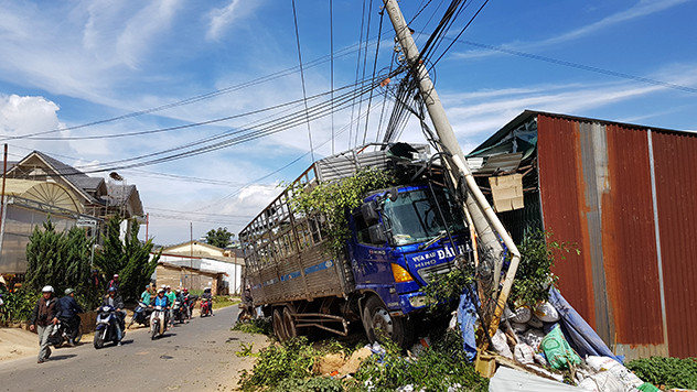 hiện trường vụ tai nạn