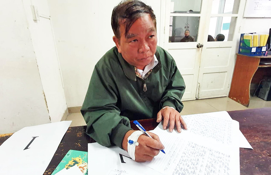 Trần Văn Hùng tại cơ quan điều tra.