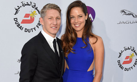 Schweinstieger và Ivanovic sẽ tổ chức tiệc cưới linh đình.