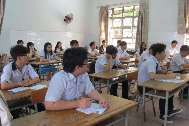 Mổ ruột thừa trước ngày thi, một thí sinh được đặt cách tốt nghiệp