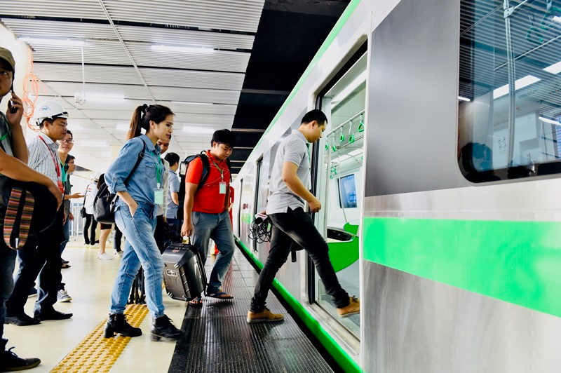 Với quãng đường 13,1 km, sau khi đi vào hoạt động tuyến Metro số 2A chỉ đi hết 15 đến 20 phút. Ảnh: Như Ý