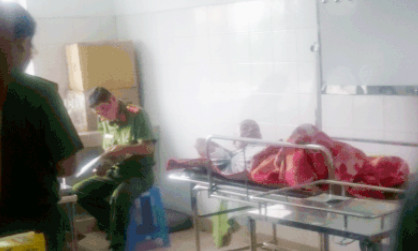 Nghi phạm được công an giám sát 24/24 tại bệnh viện