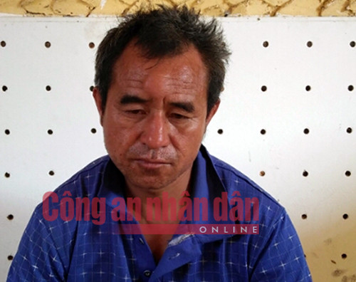 Giàng Bia Dính tại cơ quan công an