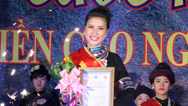 Người đẹp cao nguyên đá Lưu Thị Hòa 