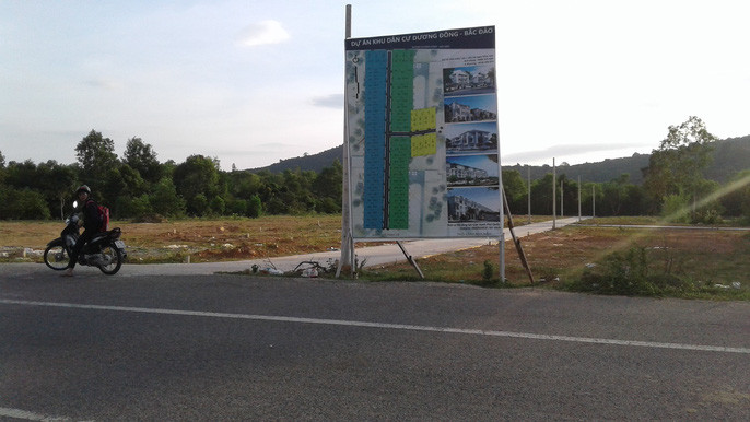 Loạn phân lô, tách thửa bán nền trong cơn sốt đất ở Phú Quốc.