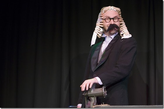 “Thầy giáo” Stéphane Georis