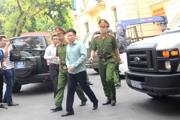 An ninh nghiêm ngặt tại phiên tòa xét xử đại án Ocean Bank