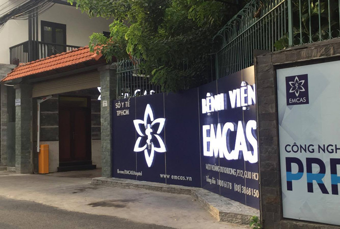 Bệnh viện thẩm mỹ Emcas, nơi bệnh nhân Đ. gọt mặt làm đẹp.