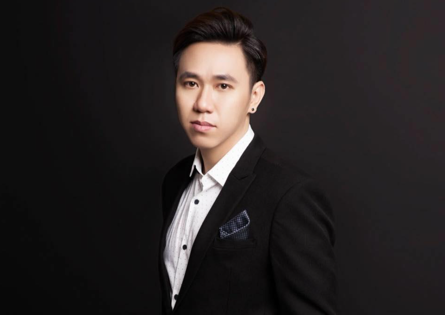 Diễn viên Anh Đức. 