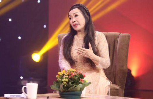 Showbiz 5/8: NSND Thu Hiền tiết lộ cơ duyên được hát bài ‘Khúc tâm tình người Hà Tĩnh’ 