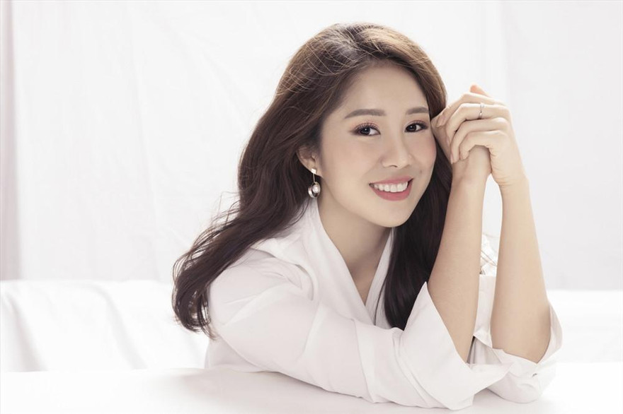 Showbiz 14/8: Bị chỉ trích vì đăng tải hình ảnh ăn uống, Lê Phương đáp trả sâu cay