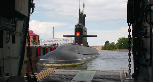 Dù được đánh giá khá cao và vượt trội hơn hẳn người tiền nhiệm là tàu ngầm diesel-điện lớp Kilo nhưng số phận của Lada kết thúc khá chóng vánh.