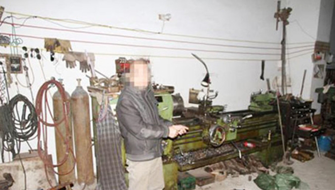 Một xưởng gia công chế tạo súng bị phát hiện.