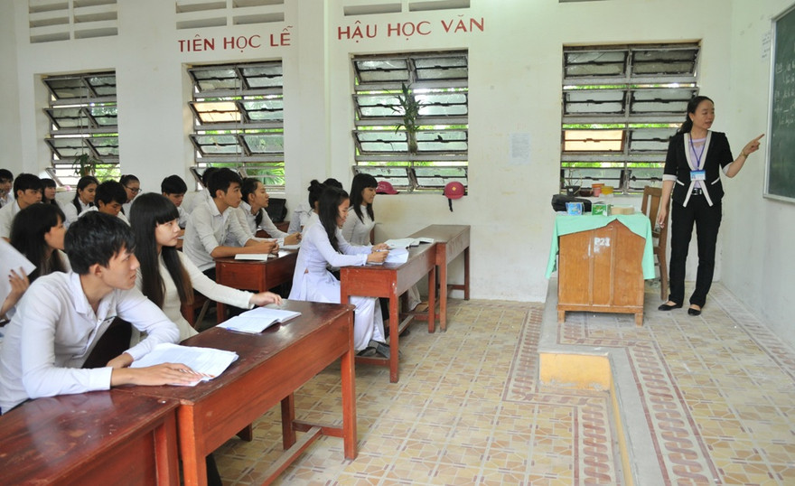 Theo thời gian dự kiến, kỳ thi THPT Quốc gia 2016 vào giữa tháng 6, nhiều em học sinh, giáo viên khối 12 đều than khó, vì thời gian ôn tập ngắn. (ảnh minh họa) 