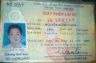 Giấy phép lái xe của tài xế xe máy gây tai nạn