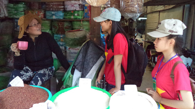 Uống trà đá miễn phí - Chung ý chí bảo vệ biển đảo quê hương của tuổi trẻ Phú Yên