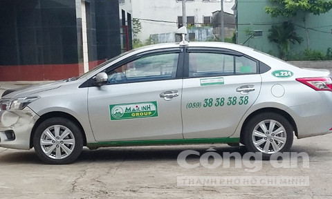 Chiếc xe taxi bị nam thanh niên lái đi trong đêm