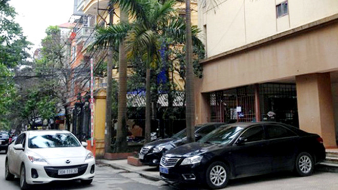 Khu nhà công vụ của Chính phủ tại Hoàng Cầu (Hà Nội)