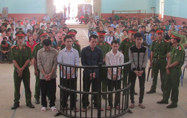 5 bị cáo nghe tuyên án