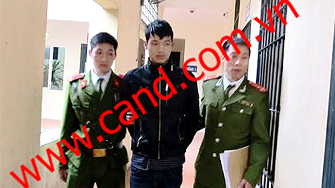 Cơ quan Công an dẫn giải đối tượng Đoàn Văn Hiệp