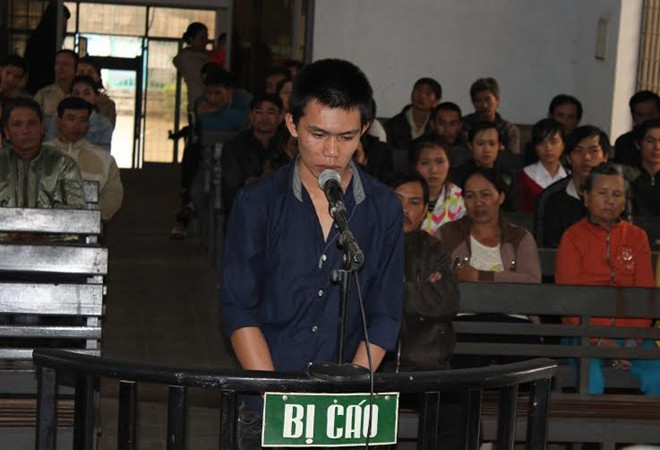 Kẻ giết vợ trước vành móng ngựa