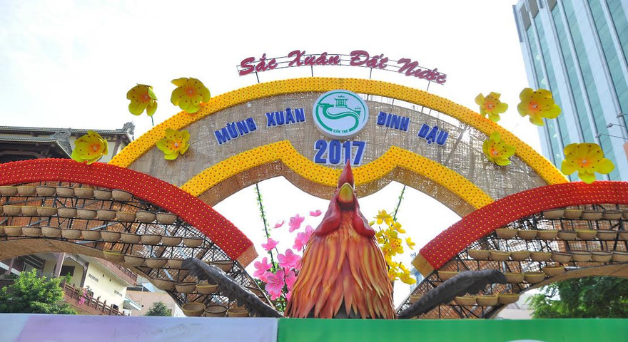 Quang cảnh đường hoa xuân Cần Thơ năm 2017