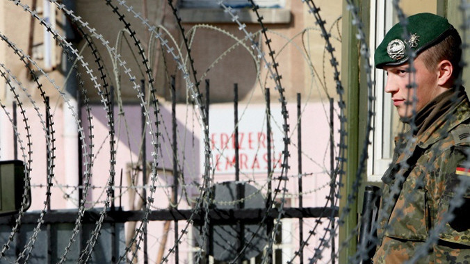 NATO sẽ lập 5 căn cứ quân sự ở Đông Âu. Ảnh: Itar-Tass