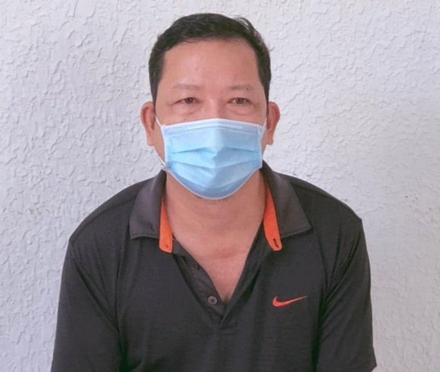 Chủ tiệm vàng Trần Văn Nhuần.