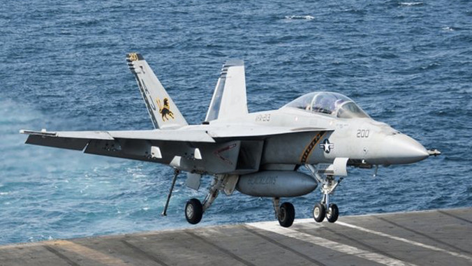 Mỹ đã triển khai các cuộc không kích nhằm vào phiến quân Hồi giáo IS ở cả Syria và Iraq. Nguồn: BBC.