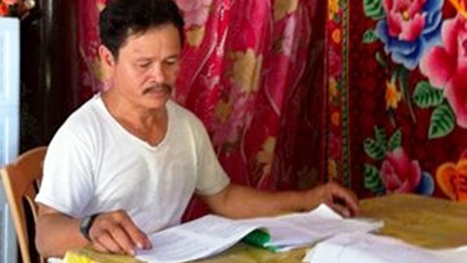 Lên chức ông nội, ông ngoại vẫn đi thi