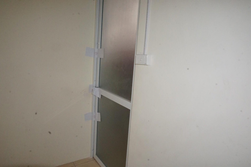 Căn phòng bị niêm phong sau khi sự việc xảy ra.