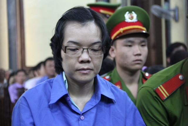 Huyền Như tại phiên tòa phúc thẩm sáng nay. Ảnh Việt Văn.