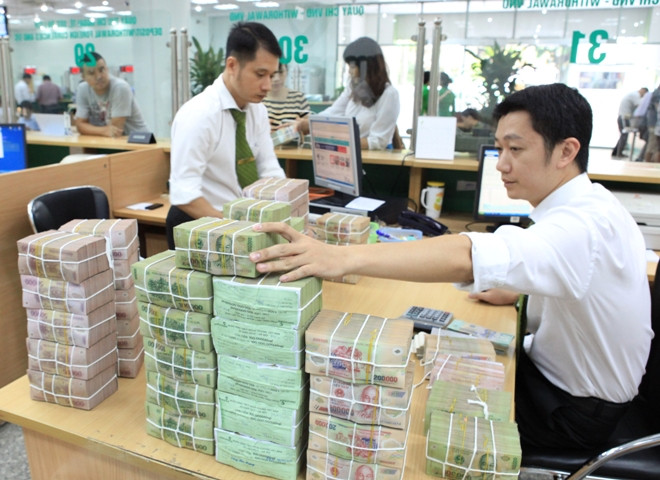 Đồng loạt hạ lãi vay: “Bánh xe” tiền tệ bắt đầu quay?