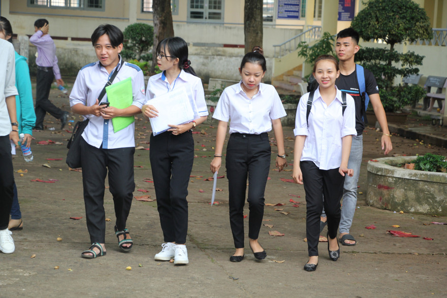 Học sinh, sinh viên Đắk Lắk đi học lại từ 27/4