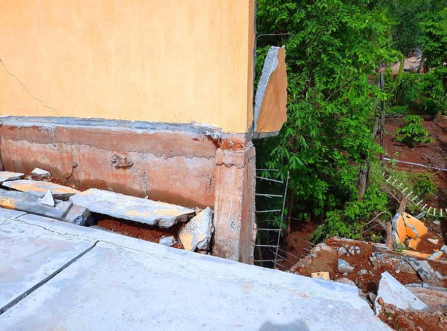 Hiện trường công trình bị sập