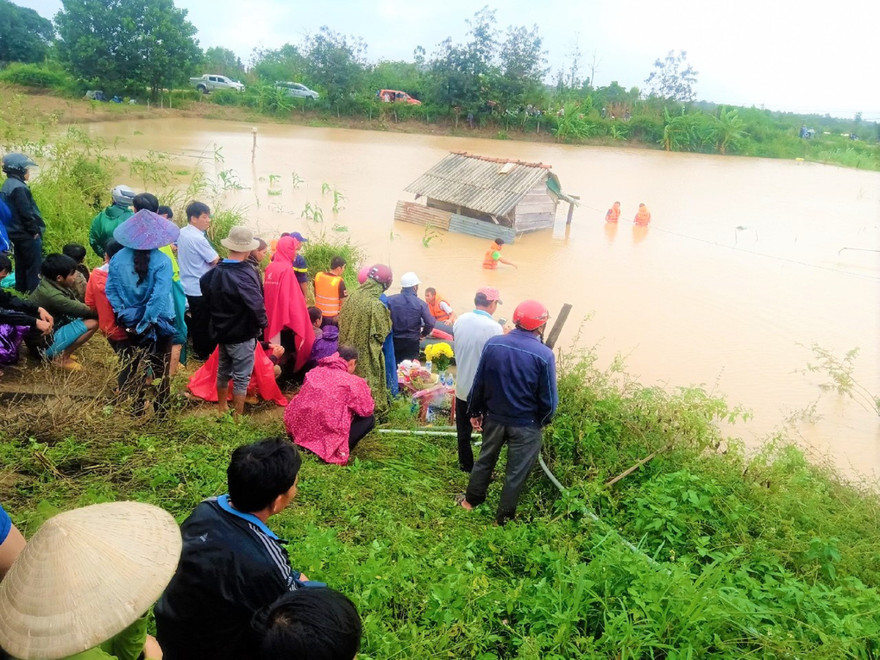 Hồ cá- nơi anh T chết đuối