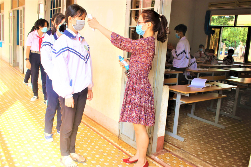 Ngành giáo dục Đắk Lắk yêu cầu các trường thực hiện nghiêm các biện pháp phòng chống dịch bệnh