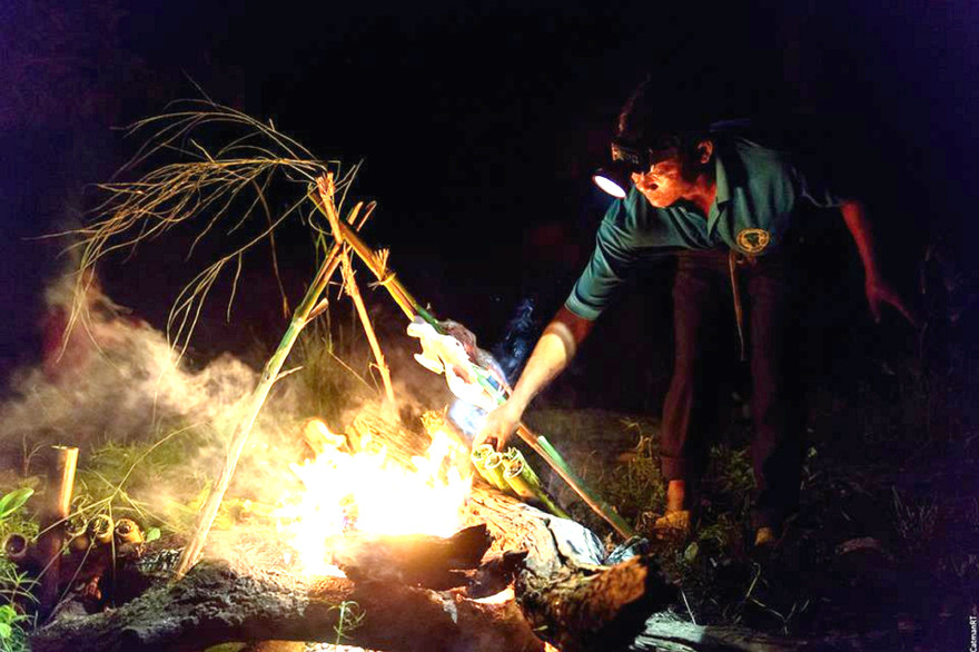 Gà nướng 'sa lửa' Tây Nguyên: Nhìn thôi đã thèm