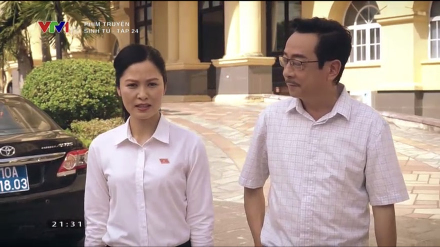 Phó Bí thư và Chủ tịch tỉnh đối đáp như hai con hổ rình mồi