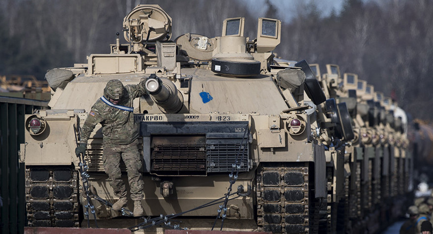 Ngân sách quốc phòng của Mỹ tăng lên đến 700 tỷ USD. Ảnh: AP