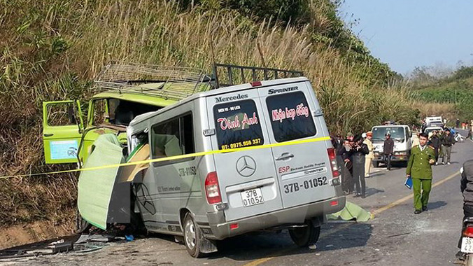 Hiện trường vụ tai nạn. Ảnh: Ninh Đức Phương/TTXVN.