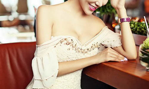 Giả hot girl, người mẫu để nâng giá bán dâm