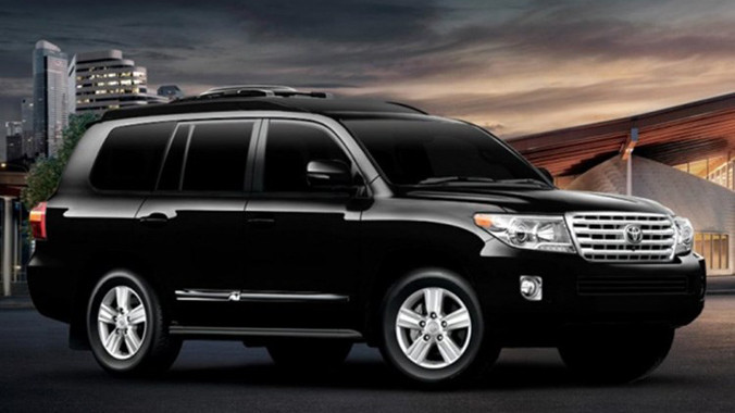 Trang bị lớp chống đạn cấp B6, Land Cruiser phiên bản Lexani hoàn toàn có thể chống lại đạn của các mẫu súng cỡ nhỏ thông thường và chỉ chịu thua súng trường cỡ lớn trở lên.