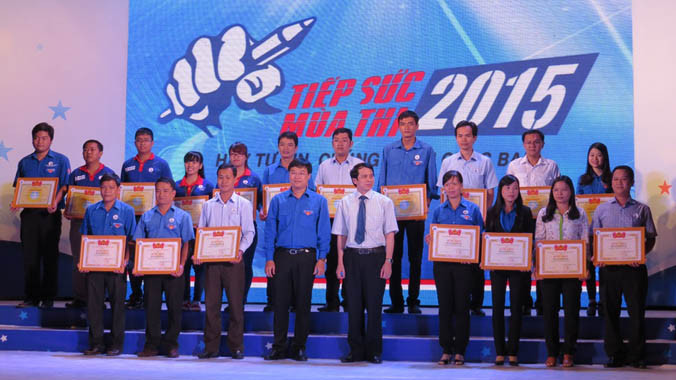 Tổng kết “Tiếp sức mùa thi 2015”