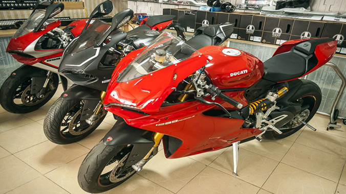 Cận cảnh Ducati 1299 Panigale S tại Việt Nam.