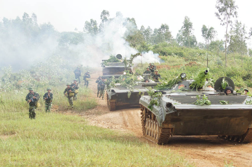 Cuộc thi hướng về truyền thống 70 năm xây dựng, chiến đấu, trưởng thành của QĐND Việt Nam anh hùng và hình ảnh Bộ đội Cụ Hồ. Ảnh: Nguyên Minh.