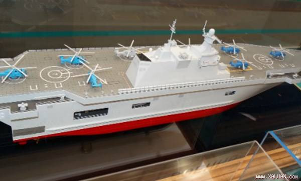 Mô hình tàu đổ bộ Lavina 