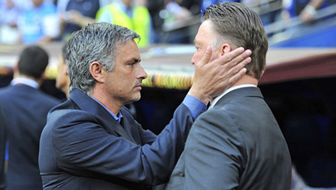 HLV Van Gaal lo sợ bị sa thải.