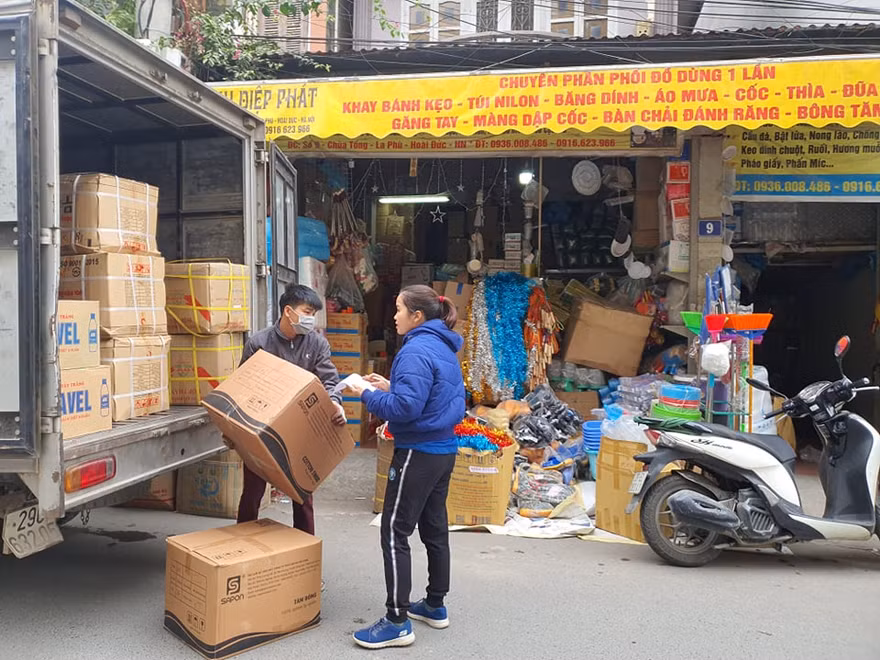 Thủ phủ bánh kẹo La Phù tất bật không ngơi tay dịp Tết