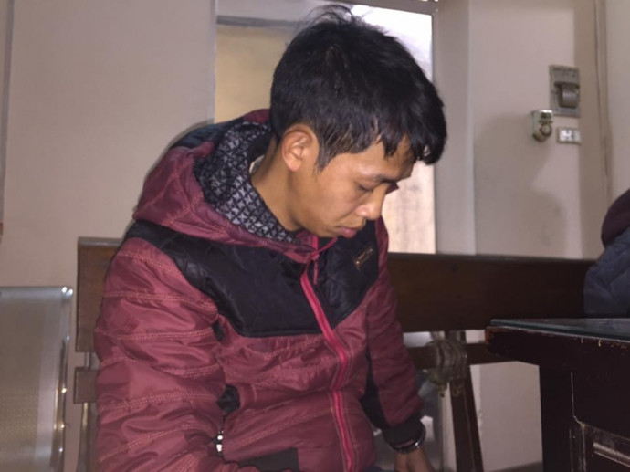 Đối tượng Thành tại cơ quan công an